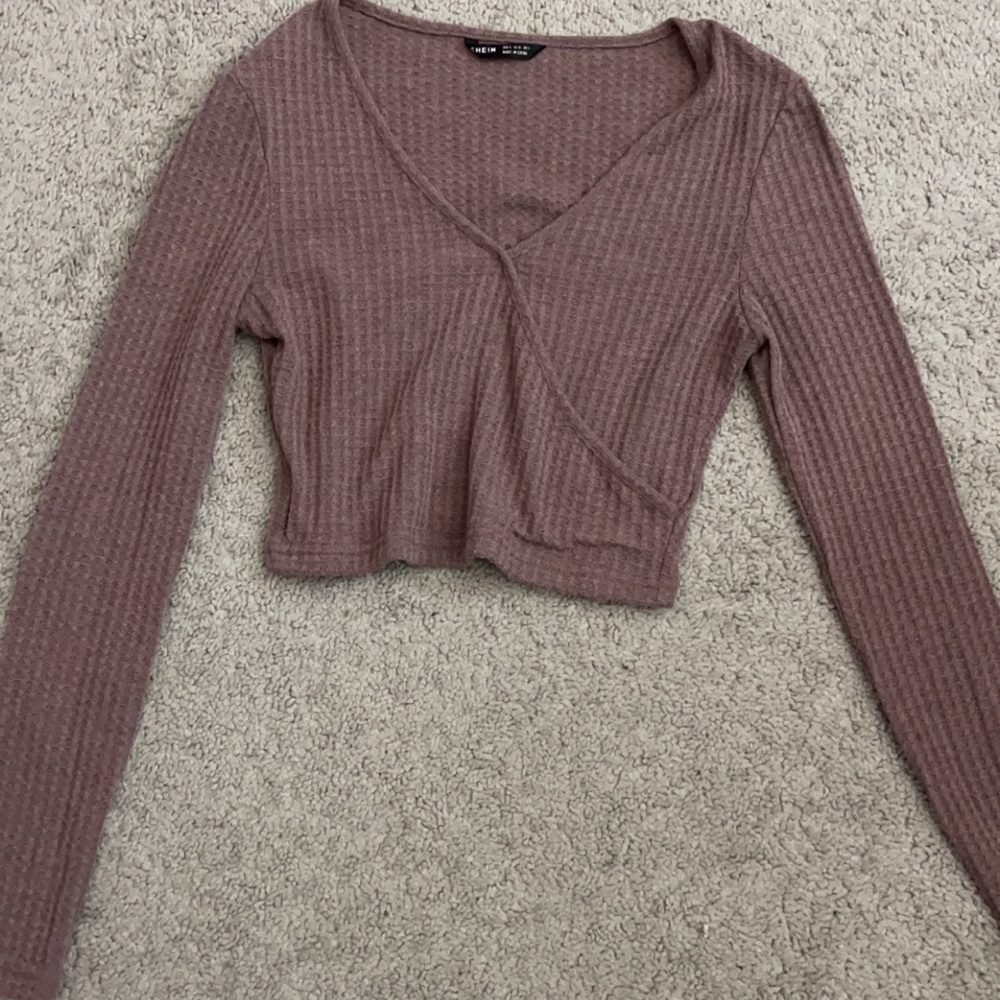 Pink v neck long sleeve top